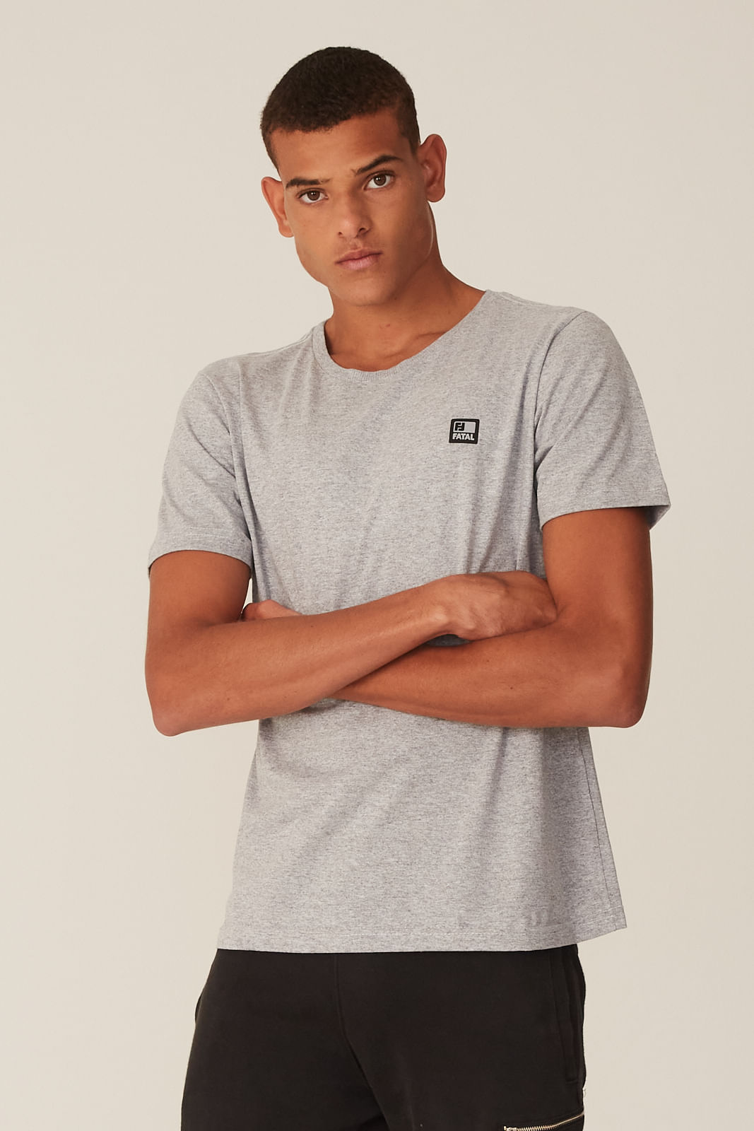 Camiseta Fatal Fashion Basic Cinza Mescla Menor preço em Camiseta Fatal Fashion Basic Cinza Mescla