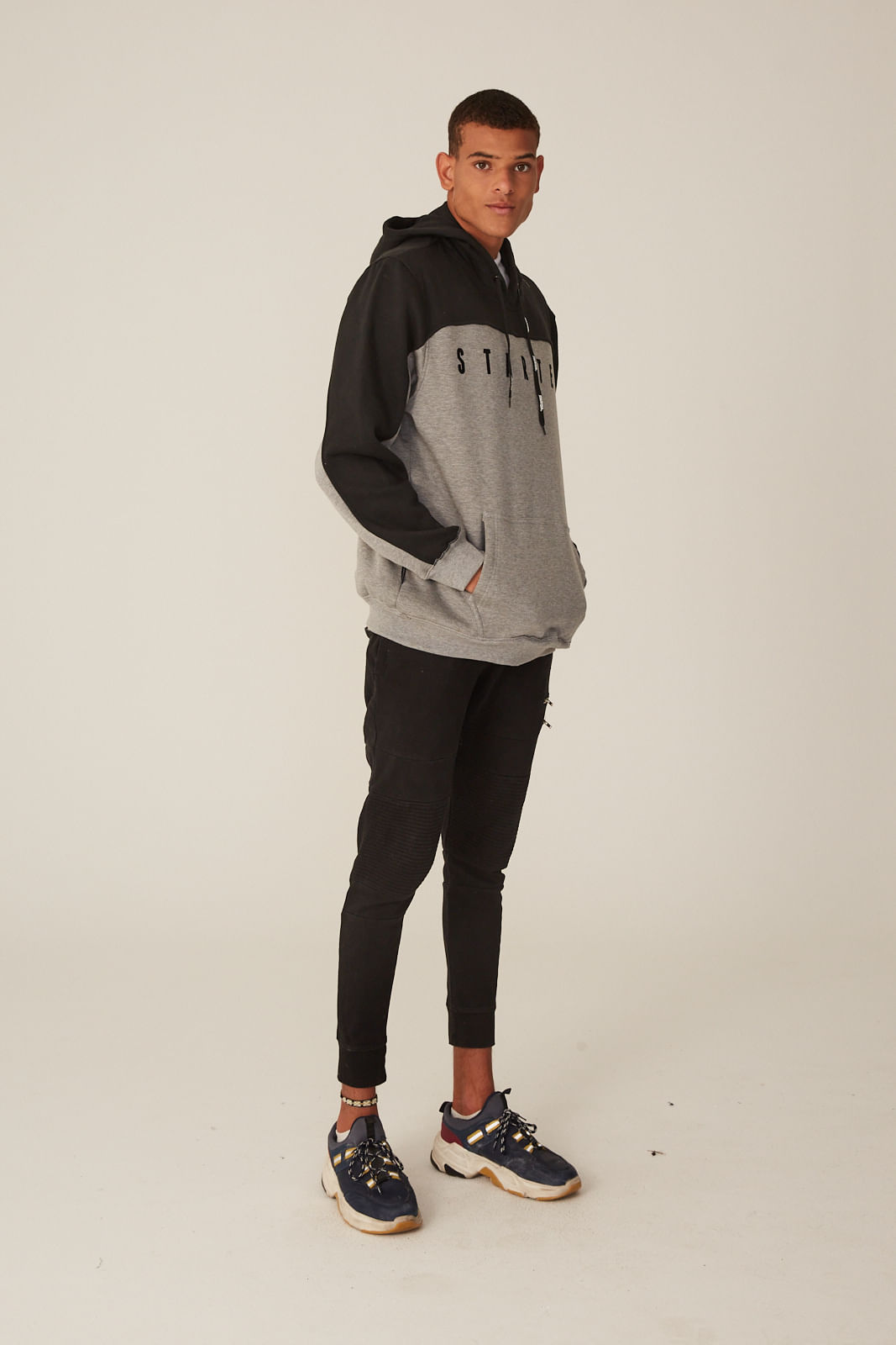 black moletom com capuz boohoo