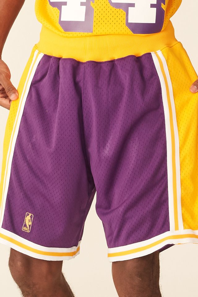 Shorts-Mitchell---Ness-Swingman-Los-Angeles-Lakers-Roxo