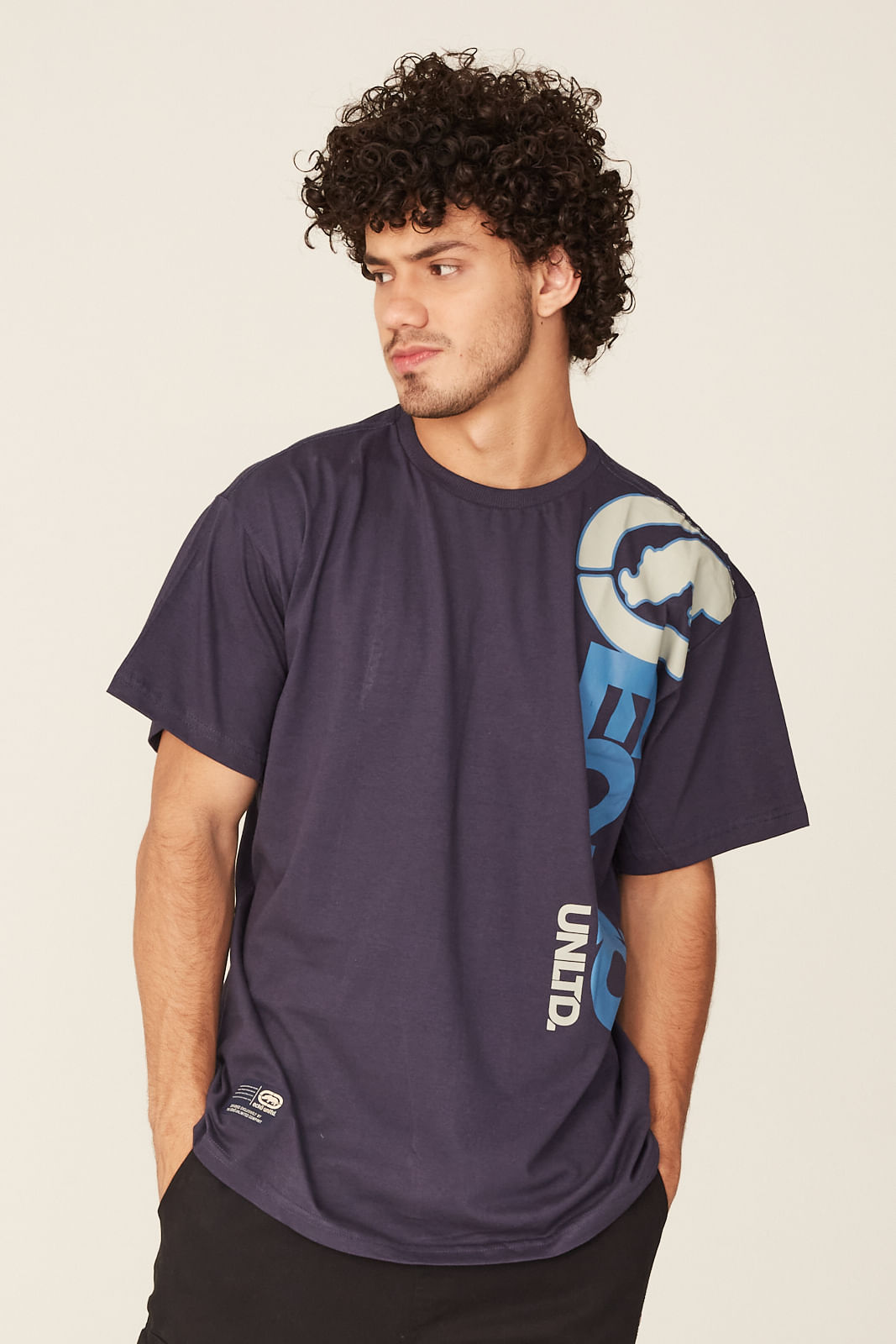 camiseta plus size ecko