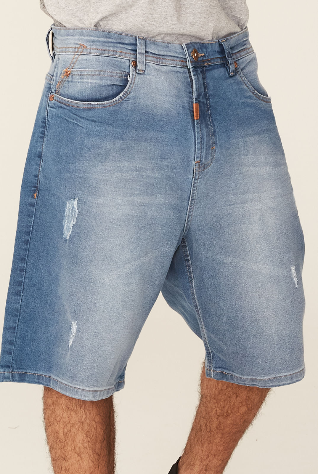 Bermuda Fatal Plus Size Jeans Regular Azul Menor preço em Bermuda Fatal Plus Size Jeans Regular Azul