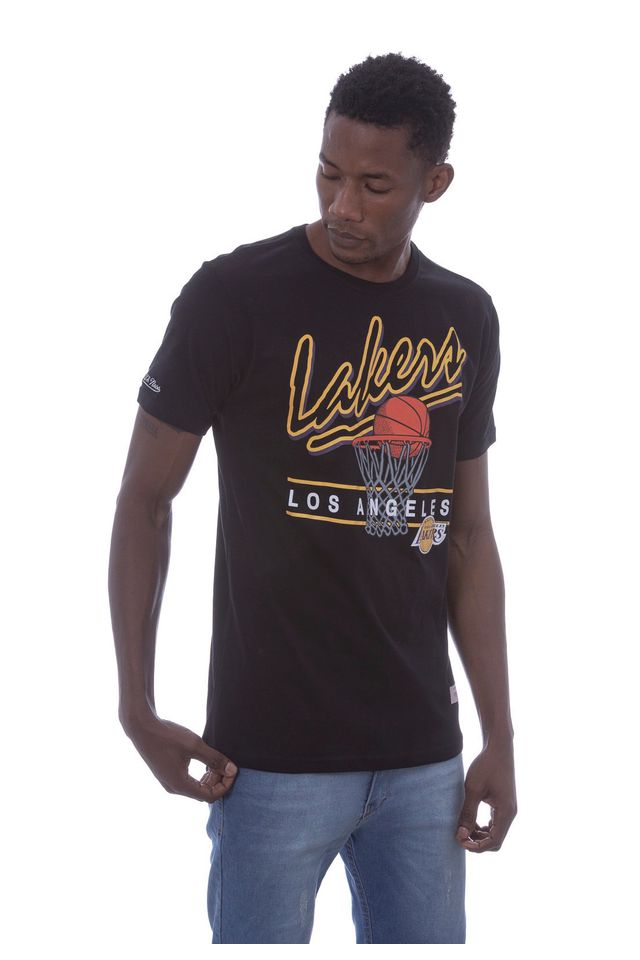 Camiseta-Mitchell---Ness-Estampada-Drive-to-The-Basket-Los-Angeles-Lakers-Preta