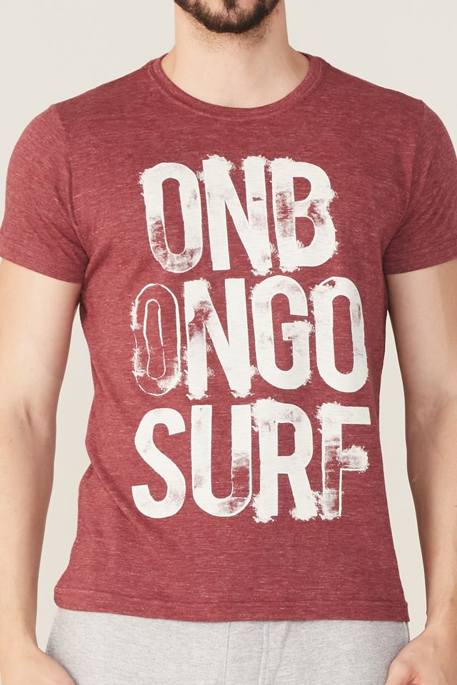 Camiseta-Onbongo-Especial-Vinho