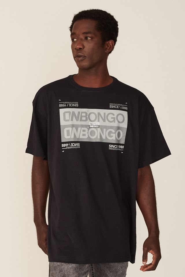 Camiseta-Onbongo-Plus-Size-Estampada-Preta