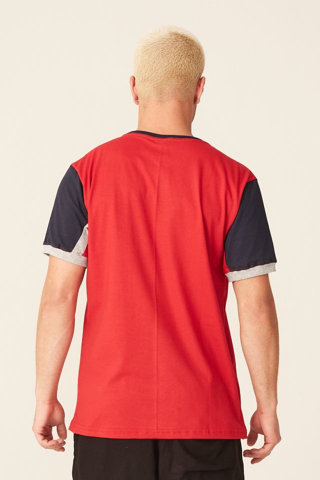Camiseta-Fatal-Especial-Vermelha