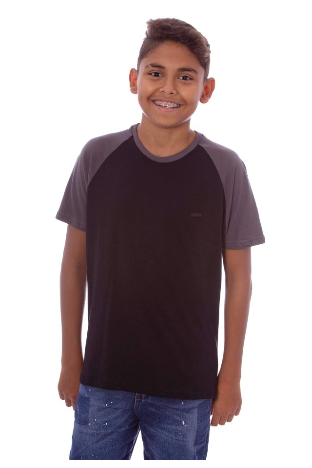 Camiseta-HD-Juvenil-Raglan-Estampada-Minimal-Preta
