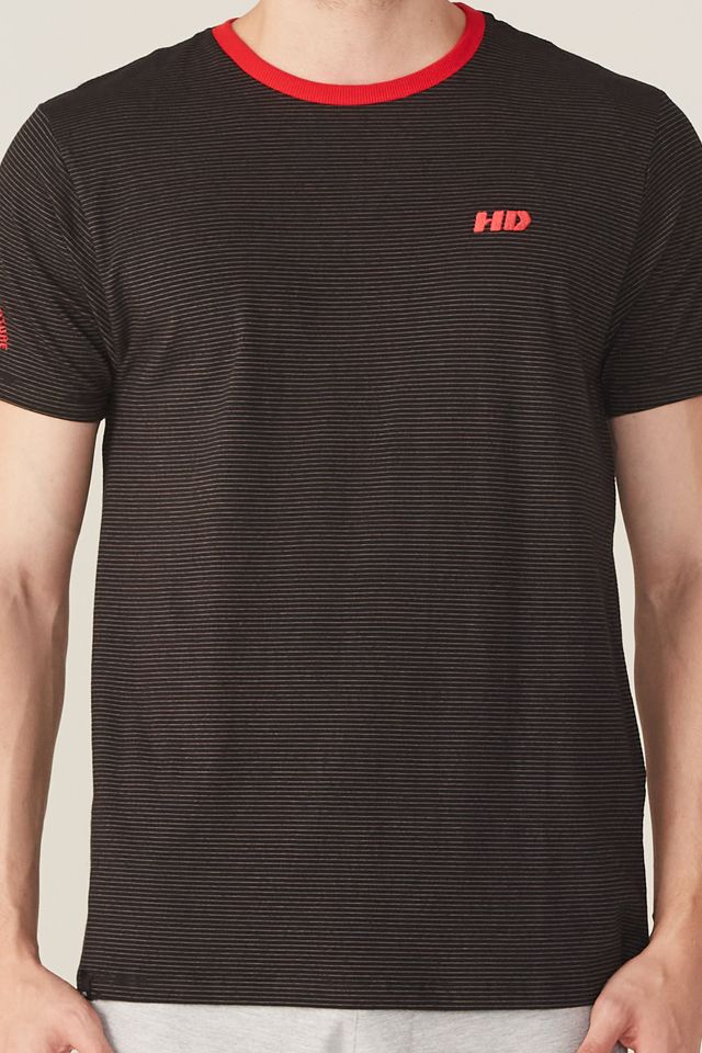 Camiseta-HD-Especial-Preta