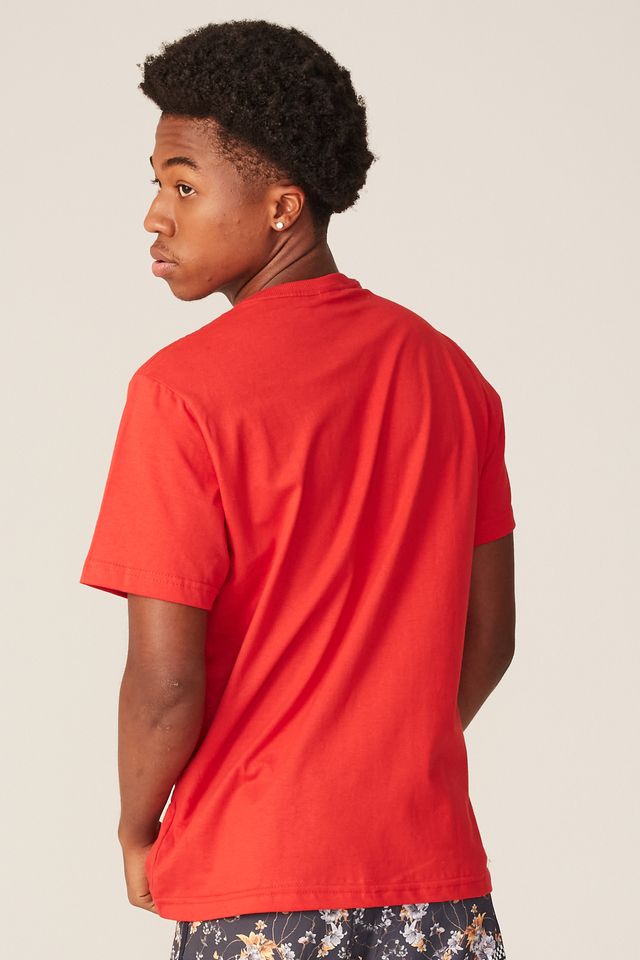 Camiseta-HD-Estampada-Vermelha