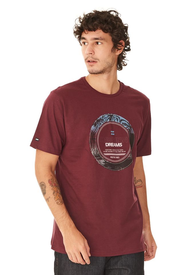Camiseta-HD-Estampada-Vinho
