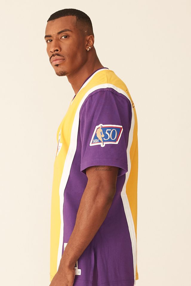 Camiseta-Mitchell---Ness-Swingman-Jersey-Los-Angeles-Lakers-Amarela