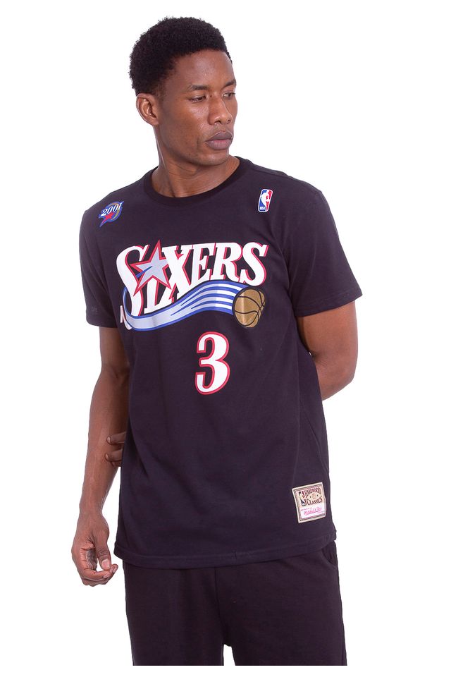 Camiseta-Mitchell---Ness-Estampada-Name-And-Number-Philadelphia-76ERS-Allen-Iverson-Preta