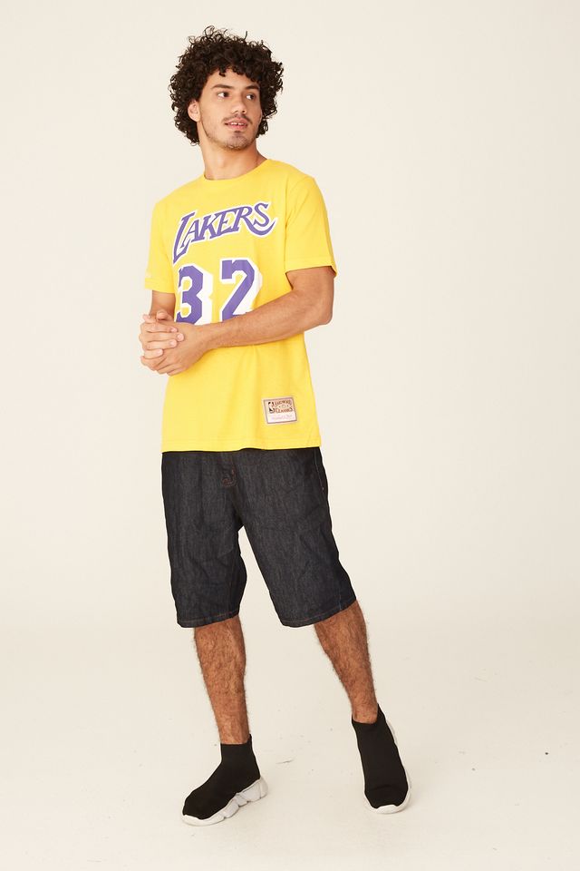 Camiseta-Mitchell---Ness-Estampada-Los-Angeles-Lakers-Magic-Johnson-Amarela