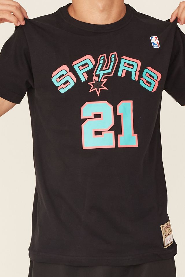 Camiseta-Mitchell---Ness-Especial-San-Antonio-Spurs-Tim-Duncan-Preta
