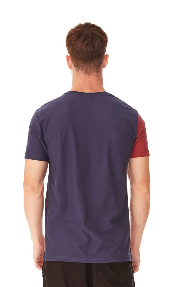 Camiseta-Oneill-Especial-Vermelha-Com-Azul-Marinho