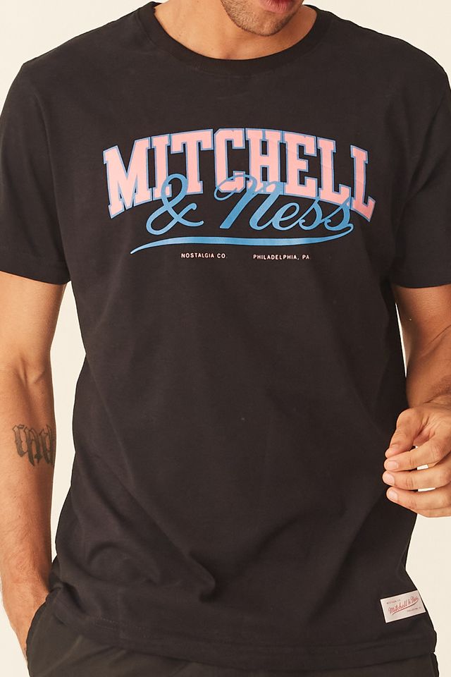 Camiseta Mitchell & Ness Básica Estampada NFL Philadelphia Eagles Preta -  Urbane