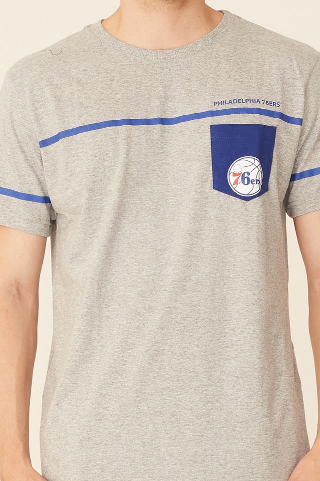 Camiseta-NBA-Estampada-Pocket-Philadelphia-76ERS-Casual-Cinza-Mescla