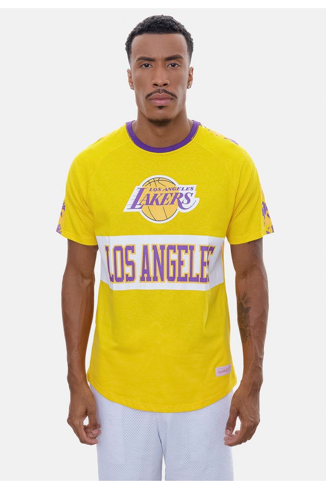 Camiseta-Mitchell---Ness-Especial-Los-Angeles-Lakers-Amarela