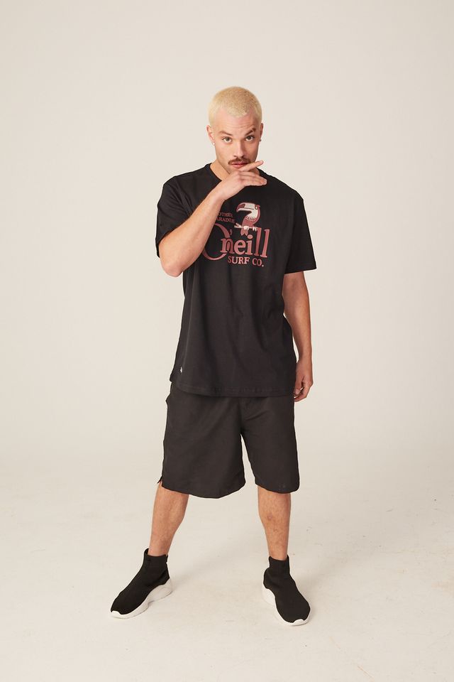 Camiseta-Oneill-Estampada-Preta