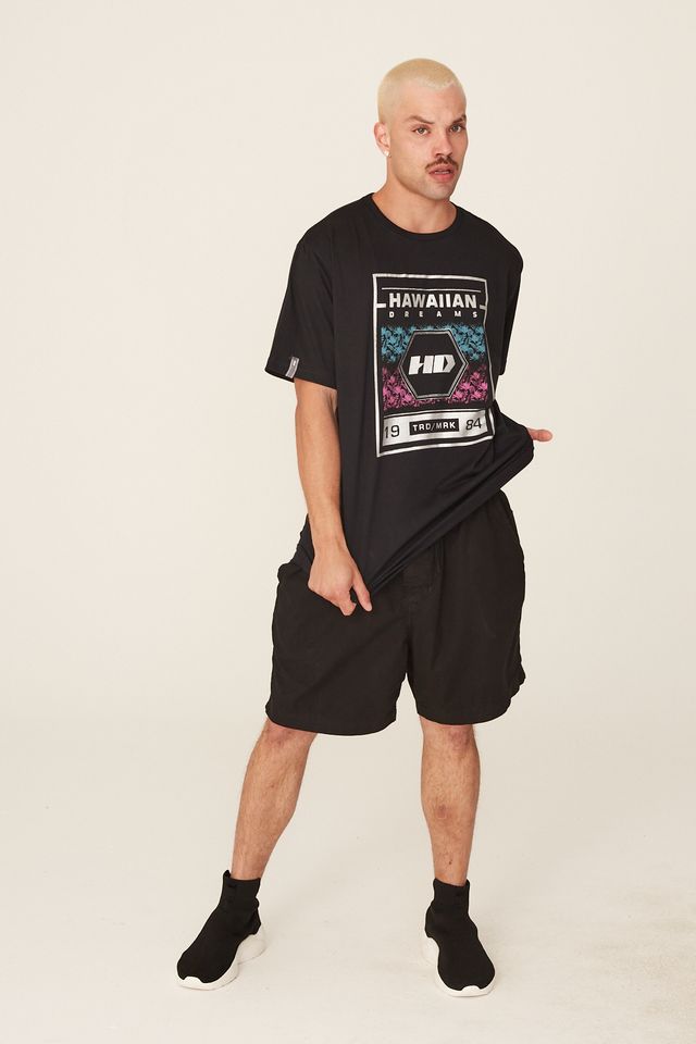 Camiseta-HD-Estampada-Preta