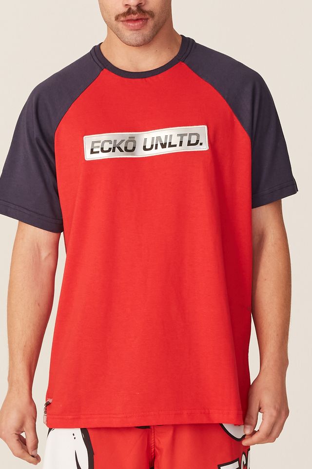 Camiseta-Ecko-Raglan-Estampada-Vermelha