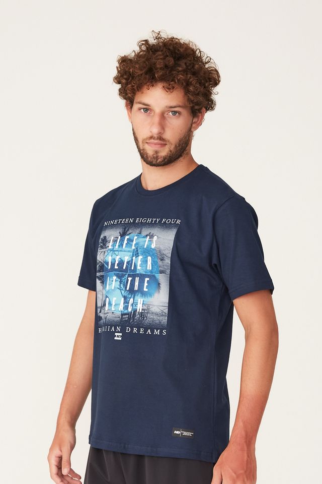 Camiseta-HD-Estampada-Life-Is-Better-At-The-Beach-Azul-Marinho
