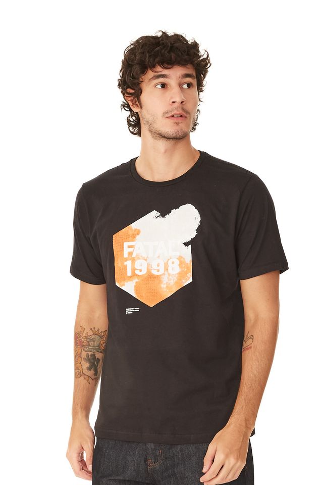 Camiseta-Fatal-Estampada-Preta