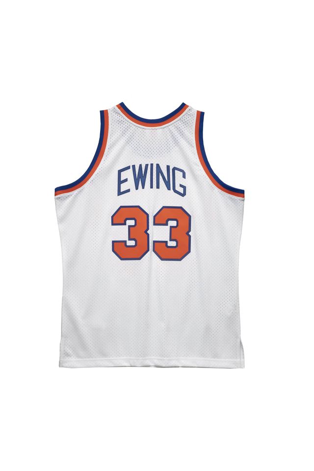 Regata-Mitchell---Ness-NBA-Swingman-Jersey-New-York-Knicks-Patrick-Ewing-1985-86-Branca