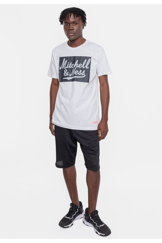 Camiseta-Mitchell---Ness-Masculina-Estampada-Off-White