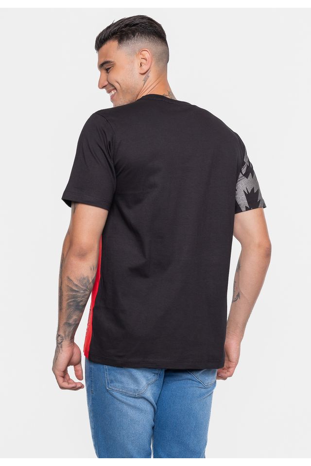 Camiseta-Ecko-Especial-30-Anos-Preta