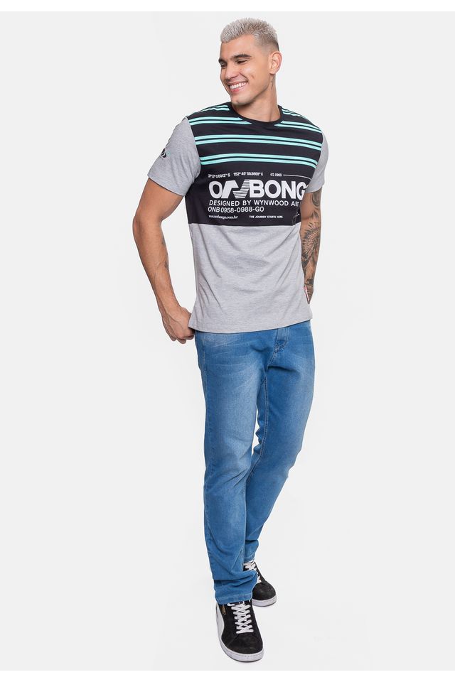 Camiseta-Onbongo-Masculina-Here-Preta