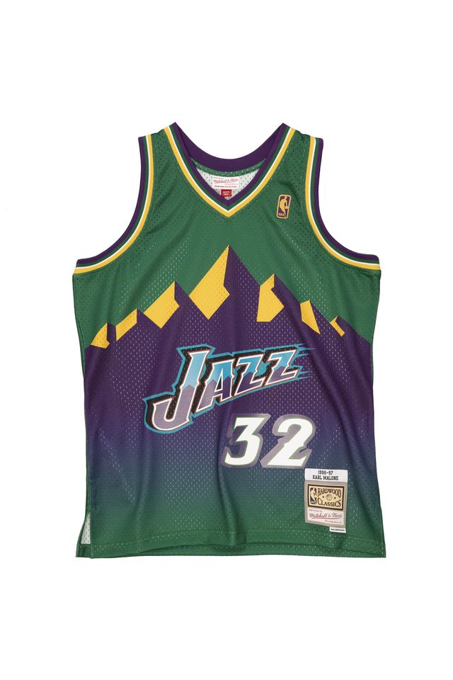 Regata-Mitchell---Ness-Swingman-Jersey-Utah-Jazz-1996-97-Karl-Malone-Verde Regata-Mitchell---Ness-Swingman-Jersey-Utah-Jazz-1996-97-Karl-Malone-Verde