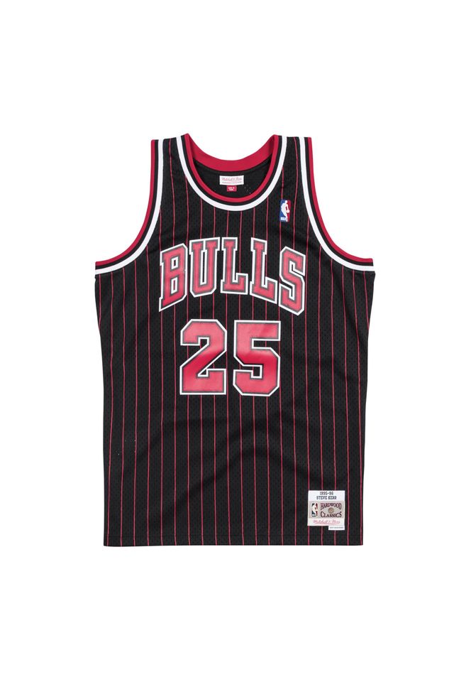Regata-Mitchell---Ness-Swingman-Jersey-Chicago-Bulls-1995-96-Steve-Kerr-Preta Regata-Mitchell---Ness-Swingman-Jersey-Chicago-Bulls-1995-96-Steve-Kerr-Preta