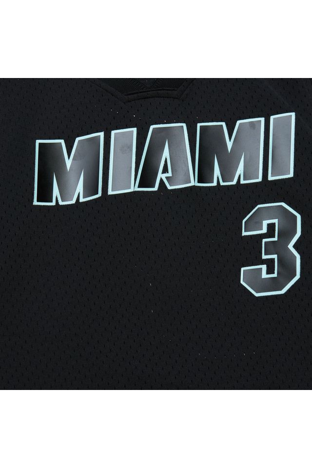 Regata-Mitchell---Ness-Glow-In-The-Dark-Swingman-Jersey-Miami-Heat-2005-06-Dwyane-Wade-Preta