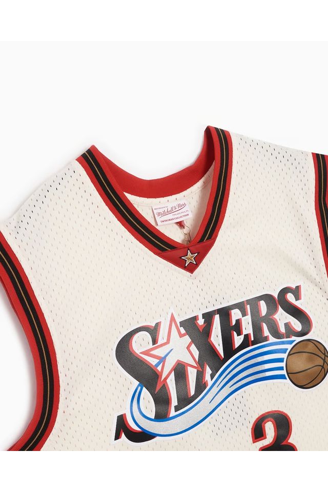 Regata-Mitchell---Ness-Road-Swingman-Jersey-Philadelphia-76ers-2000-01-Allen-Iverson-Off-White