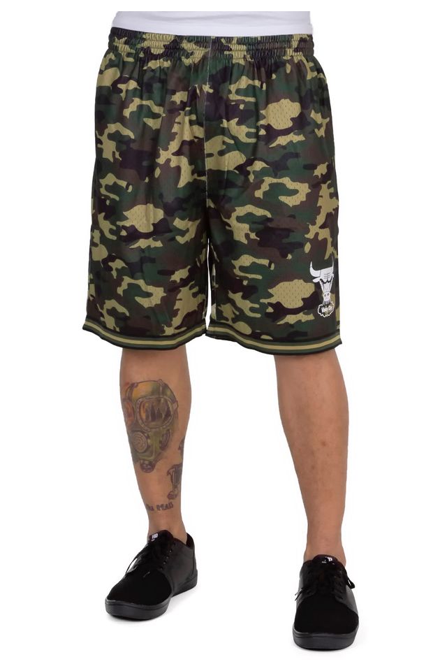 Shorts-Mitchell---Ness-Swingman-Chicago-Bulls-Camuflado