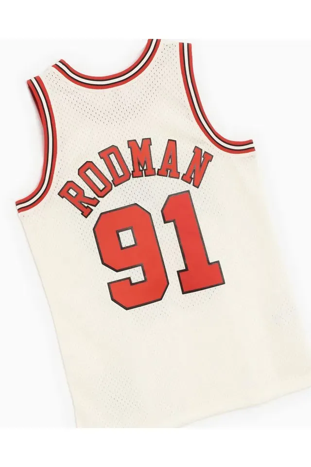 Regata-Mitchell---Ness-Cream-Swingman-Jersey-Chicago-Bulls-1997-98-Dennis-Rodman-Off-White