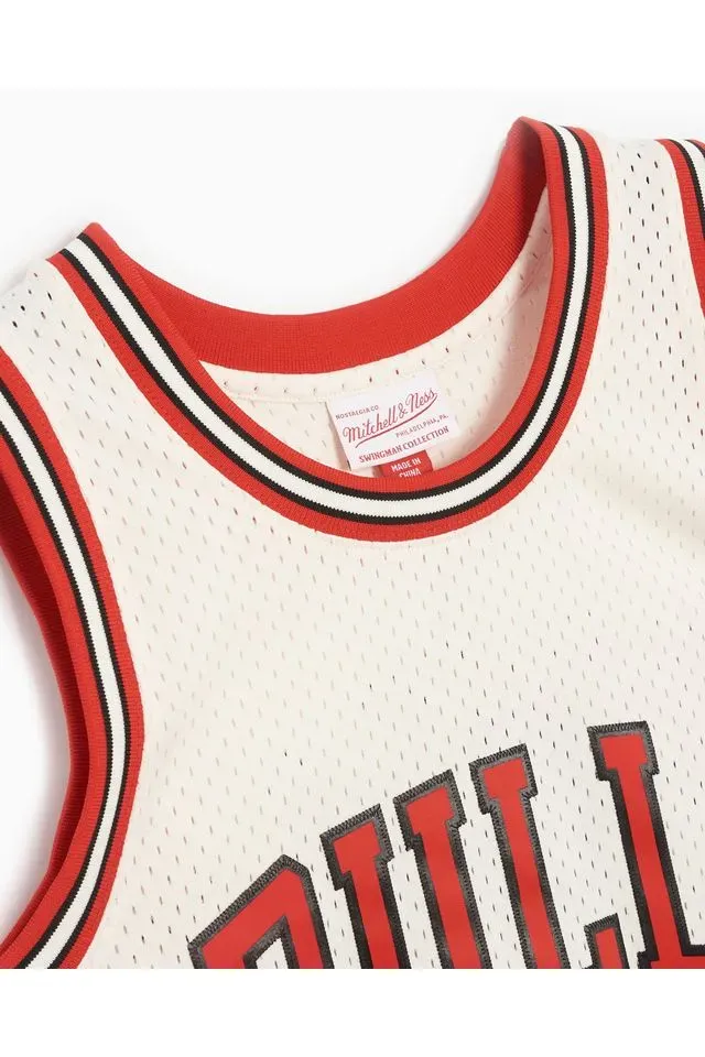 Regata-Mitchell---Ness-Cream-Swingman-Jersey-Chicago-Bulls-1997-98-Dennis-Rodman-Off-White