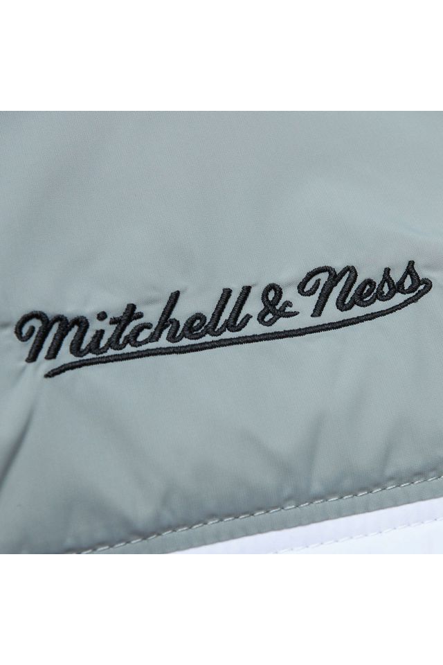 Jaqueta-Mitchell---Ness-In-The-Clutch-Puffer-Jacket-Vintage-Logo-Oakland-Raiders-Preta