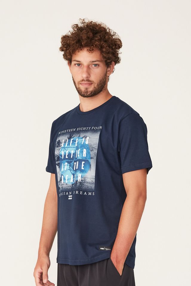 Camiseta-HD-Estampada-Life-Is-Better-At-The-Beach-Azul-Marinho