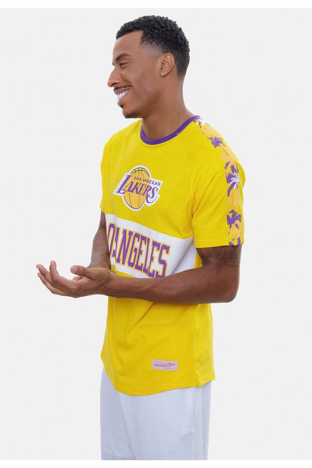 Camiseta-Mitchell---Ness-Especial-Los-Angeles-Lakers-Amarela