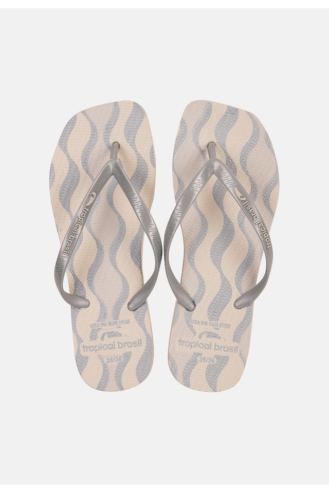 Chinelo-Tropical-Brasil-Quadradinha-Estampado-Prata-com-Off-White Chinelo-Tropical-Brasil-Quadradinha-Estampado-Prata-com-Off-White