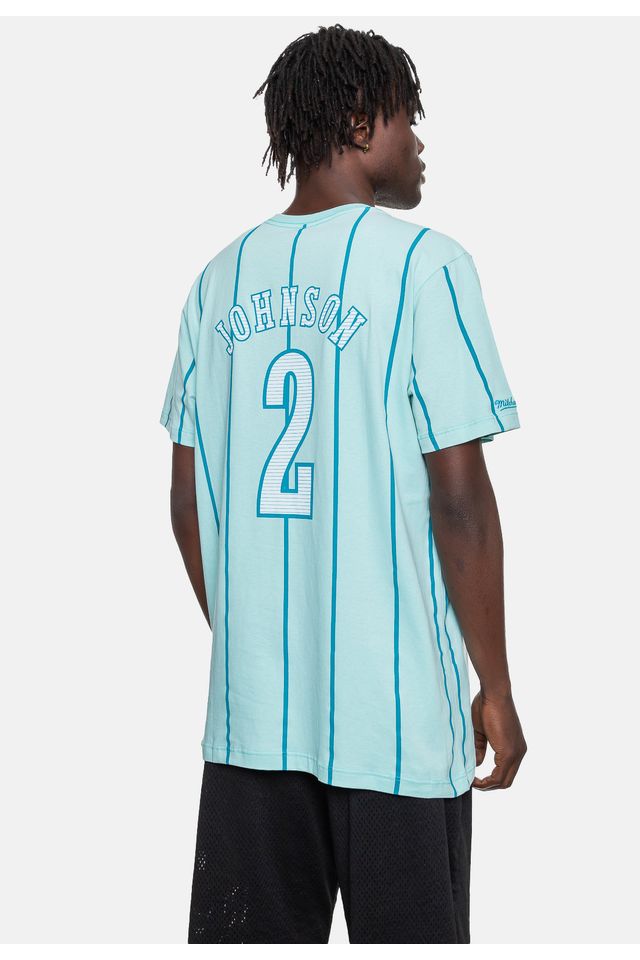 Camiseta-Mitchell---Ness-Masculina-Charlotte-Hornets-Larry-Johnson-Verde-Azulado
