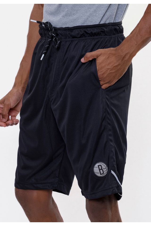 Bermuda-NBA-Sintetica-Silver-Logo-Brooklyn-Nets-Preta