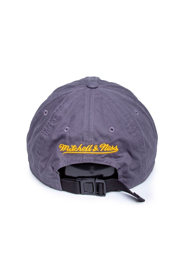 Bone-Mitchell---Ness-NBA-Aba-Curva-Strapback-Cleveland-Cavaliers-Cinza