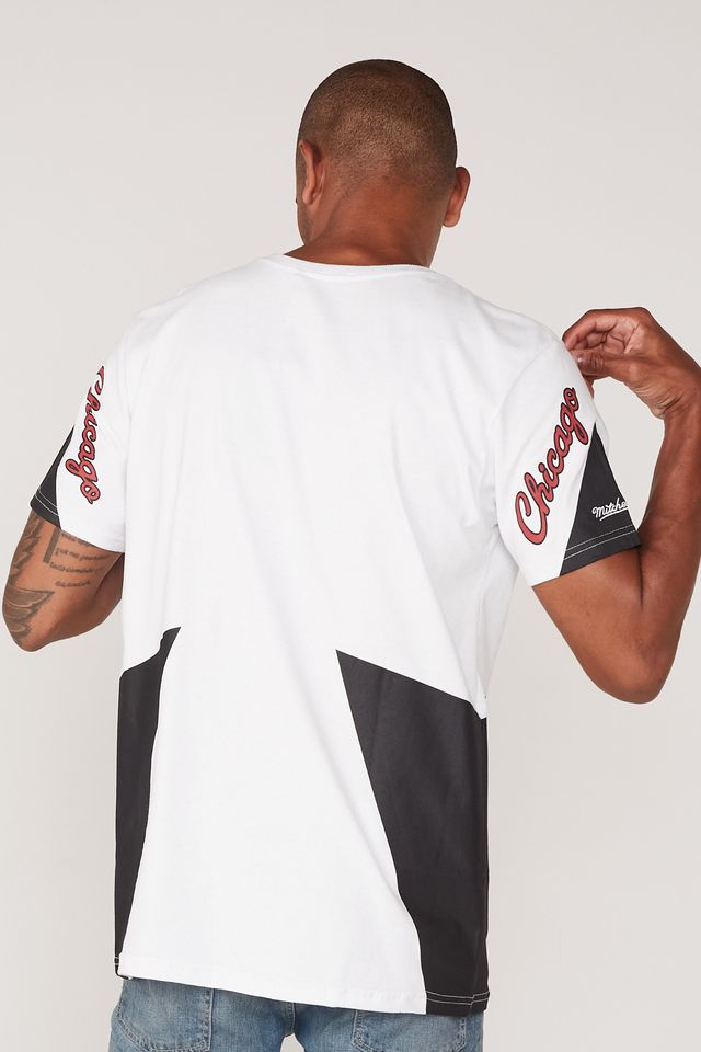 Camiseta-Mitchell---Ness-Estampada-Chicago-Bulls-Branca
