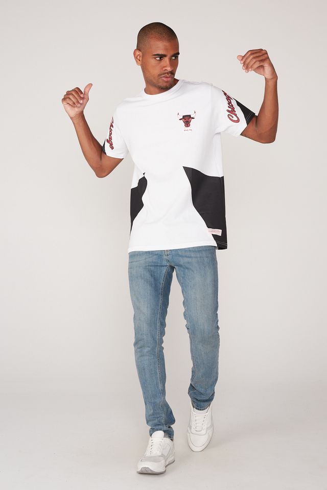 Camiseta-Mitchell---Ness-Estampada-Chicago-Bulls-Branca