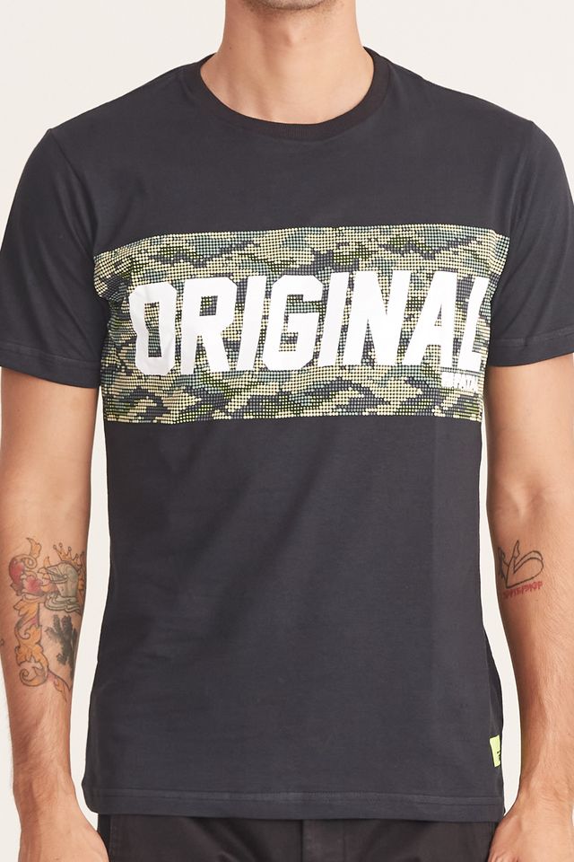 Camiseta-Fatal-Estampada-Preta