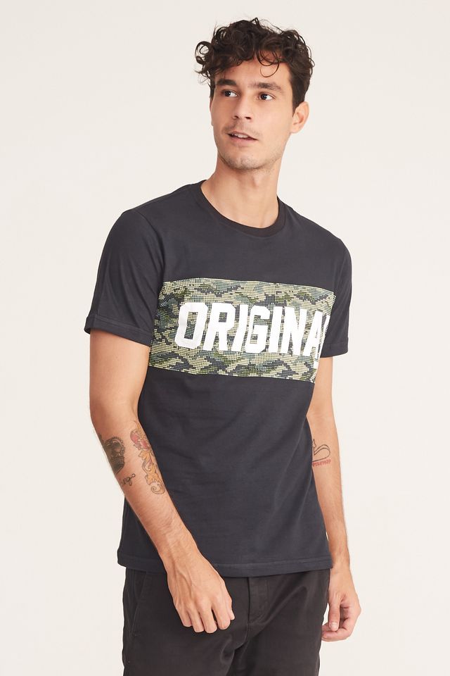 Camiseta-Fatal-Estampada-Preta
