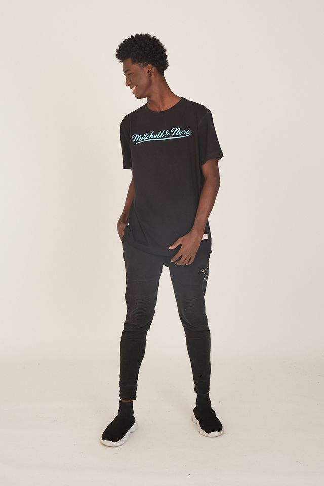 Camiseta-Mitchell---Ness-Estampada-Branding-Preta