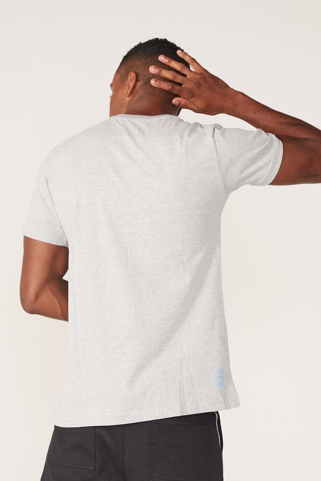 Camiseta-Starter-Estampada-Collab-Wally-Cinza-Mescla
